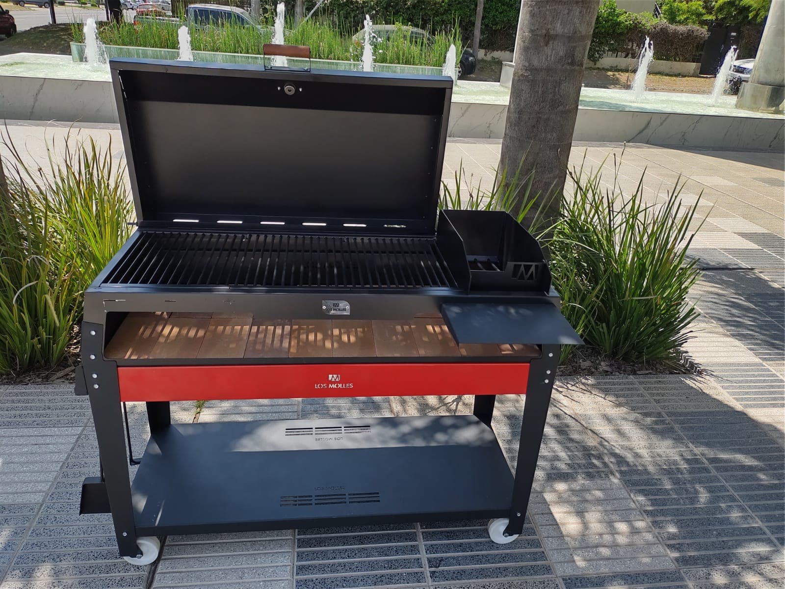 Parrilla Caldén Grande de Herrería Los Molles