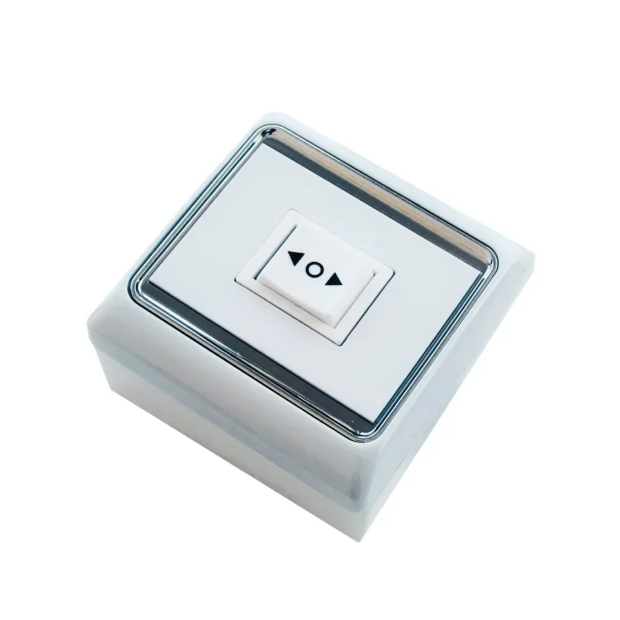 Tecla interruptora 3 puntos AC126 con caja para tubulares SICCBA — vista principal | Mi Casa Mi Lugar